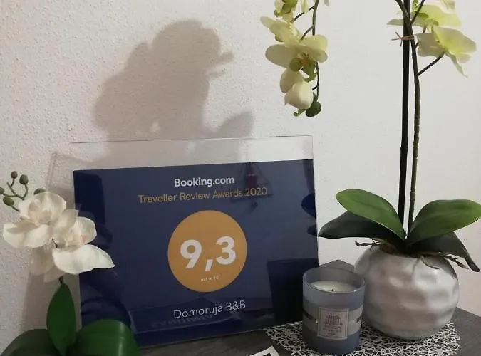 Nocleg ze śniadaniem Domoruja